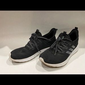 Women’s Adidas Gym Shoes Size 8.5